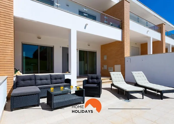 #154 V2 Branca 54 By Holidays Holiday home *